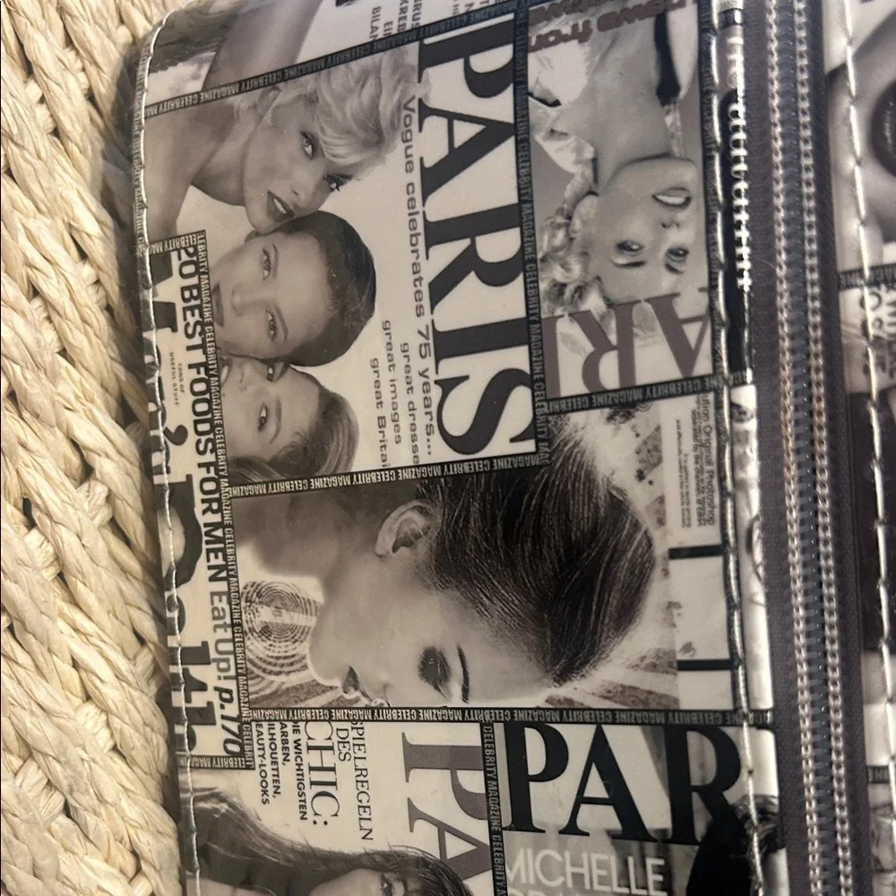 Paris Print Cosmetic Bag - Picture 3 of 8